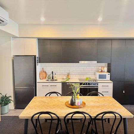 Harbour Towers, Newcastle'S Elite Apartment Stays, Free Parking & Tram Access Екстериор снимка
