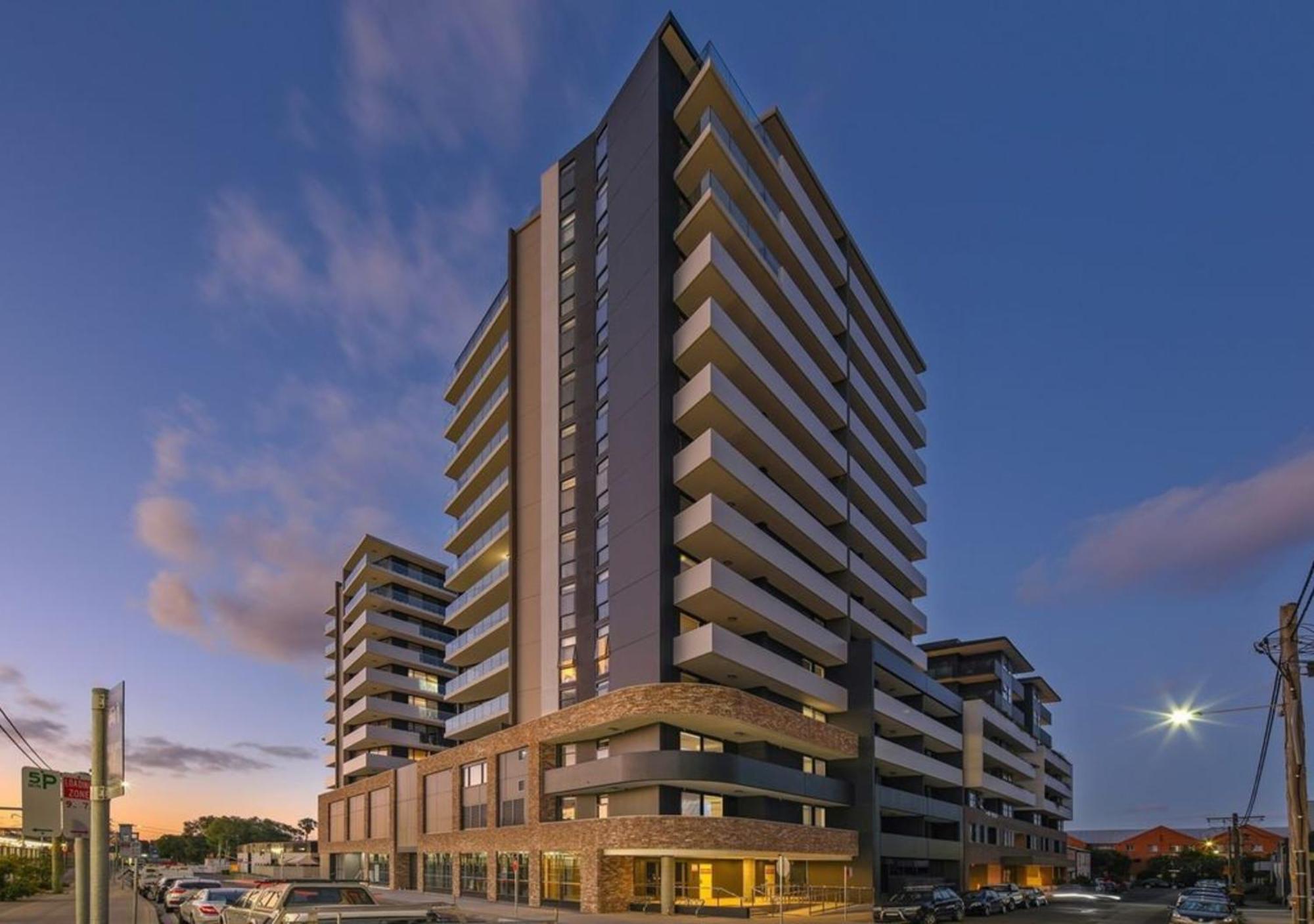 Harbour Towers, Newcastle'S Elite Apartment Stays, Free Parking & Tram Access Екстериор снимка