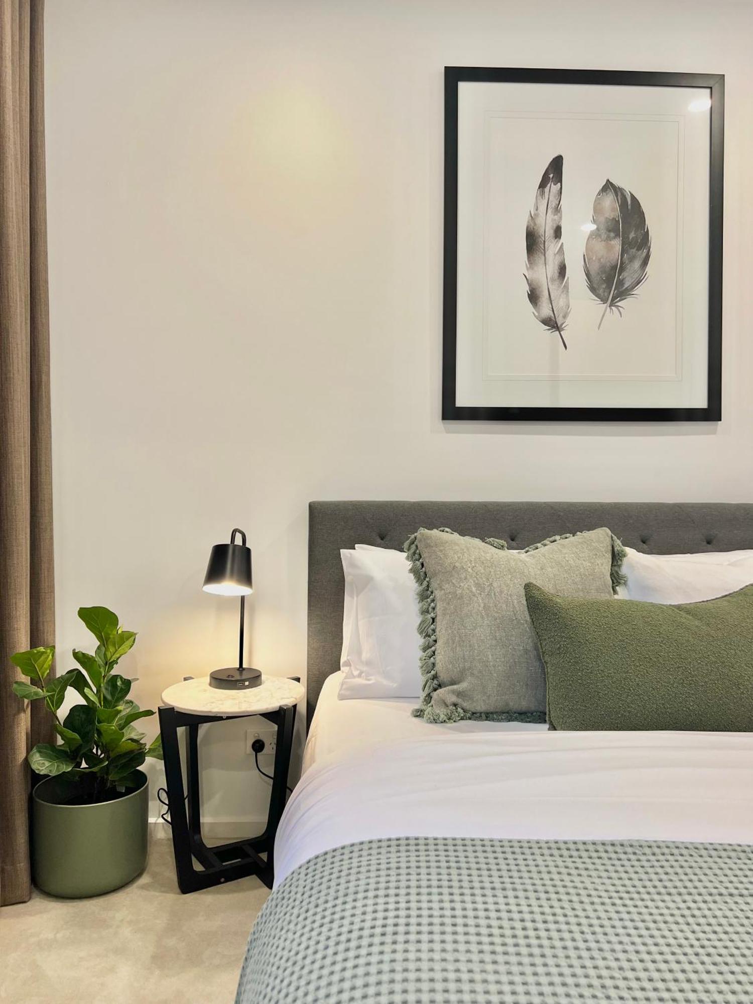 Harbour Towers, Newcastle'S Elite Apartment Stays, Free Parking & Tram Access Екстериор снимка