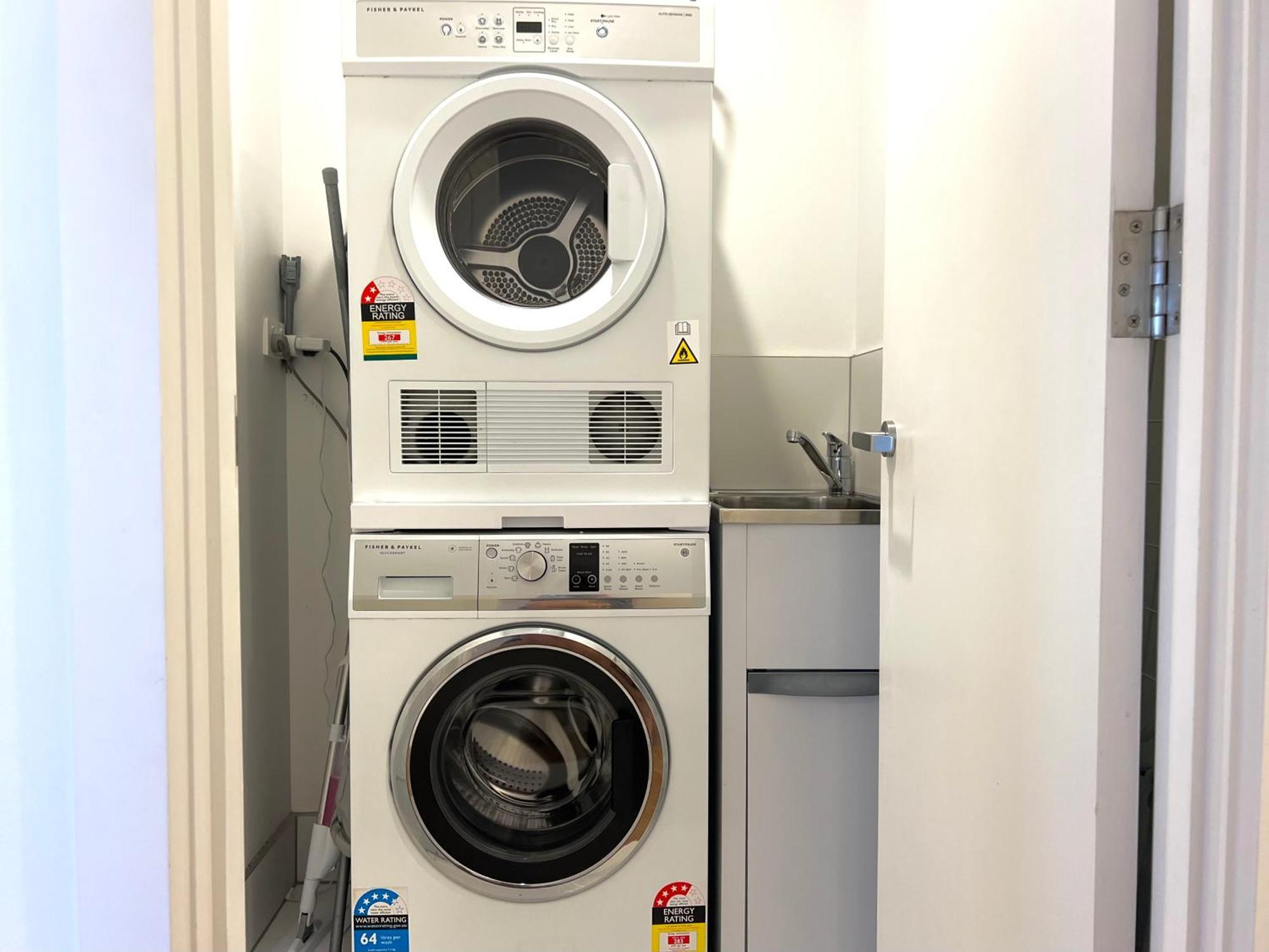 Harbour Towers, Newcastle'S Elite Apartment Stays, Free Parking & Tram Access Екстериор снимка