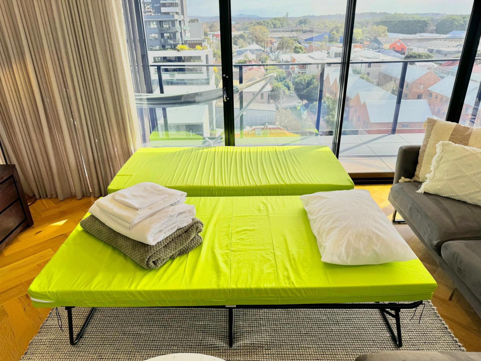 Harbour Towers, Newcastle'S Elite Apartment Stays, Free Parking & Tram Access Стая снимка